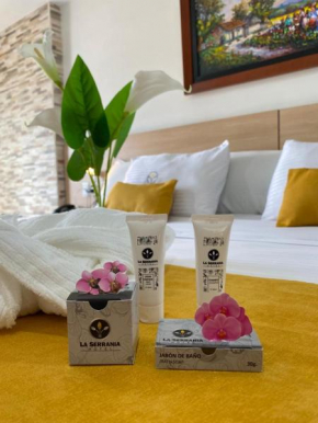 Гостиница Hotel La Serrania Bucaramanga  Букараманга